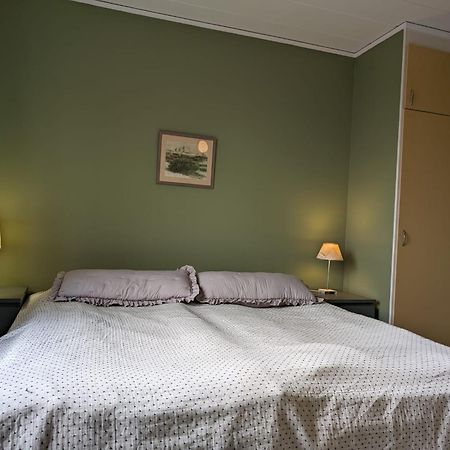Brukshotellet Oeland - Vandrarhem Degerhamn エクステリア 写真