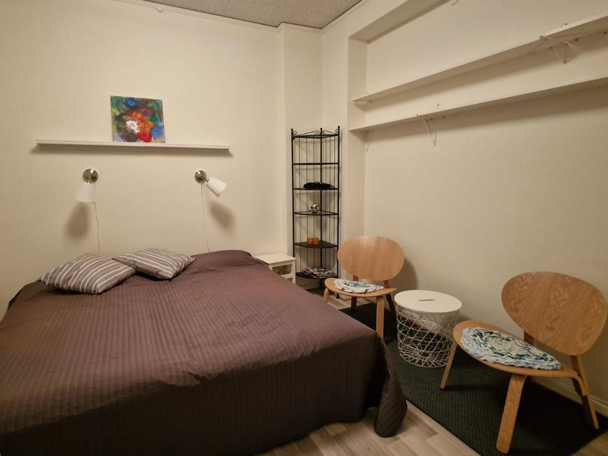 Brukshotellet Oeland - Vandrarhem Degerhamn エクステリア 写真