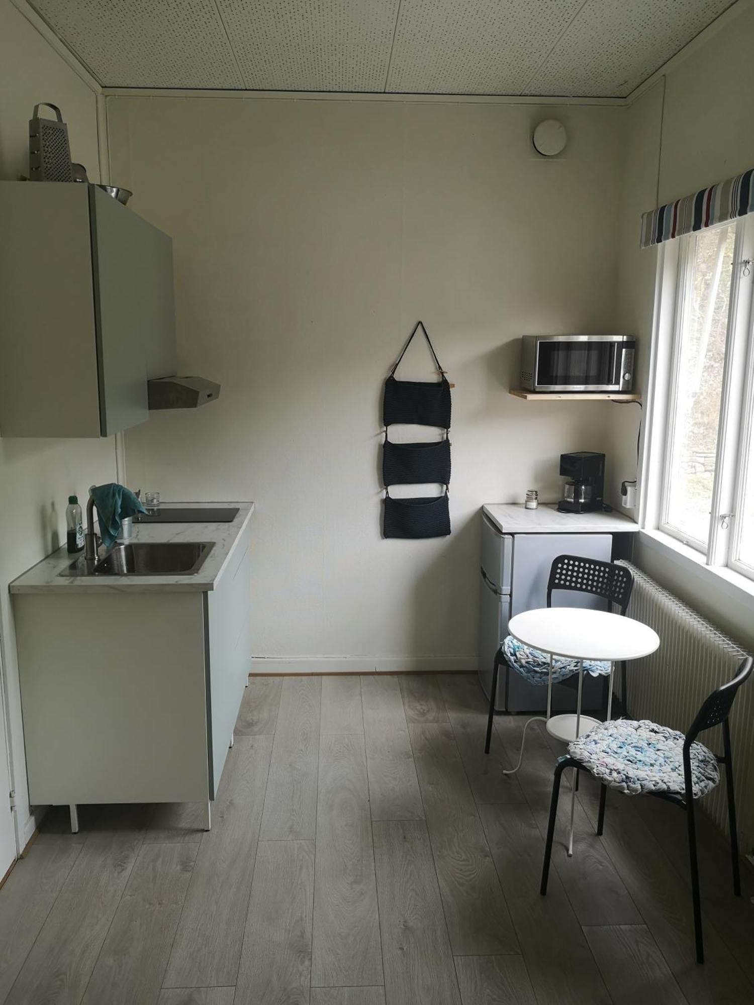 Brukshotellet Oeland - Vandrarhem Degerhamn エクステリア 写真
