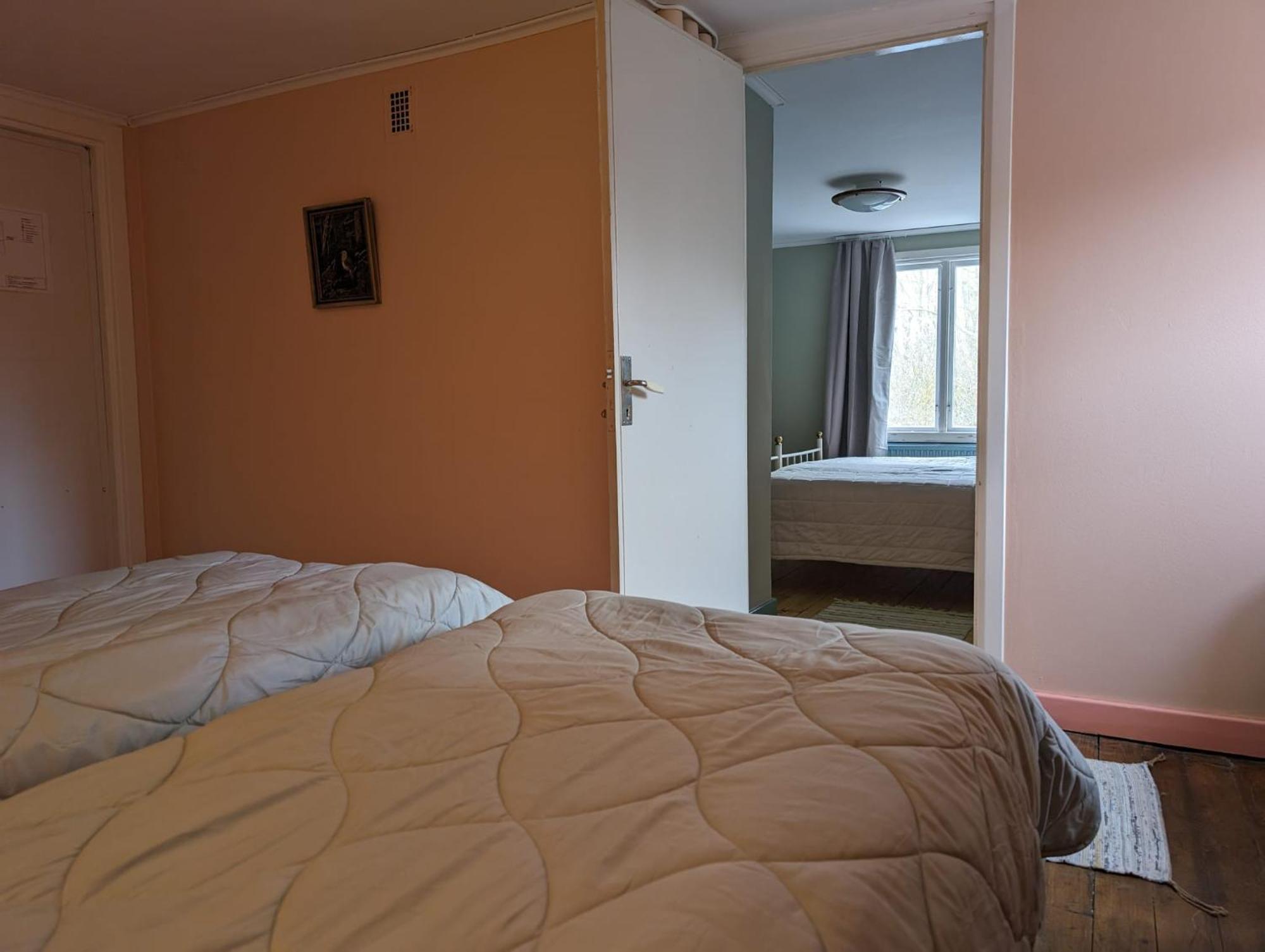 Brukshotellet Oeland - Vandrarhem Degerhamn エクステリア 写真